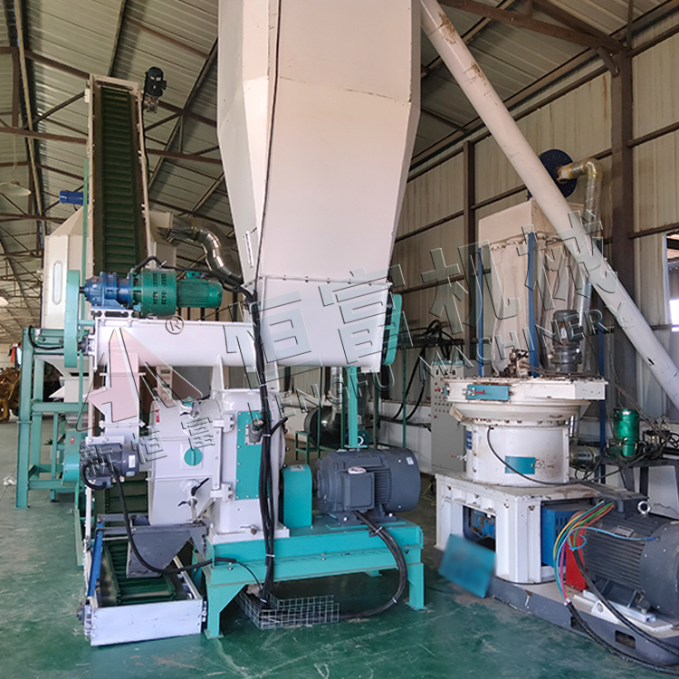 內蒙古350草（cǎo）粉顆粒飼料機組